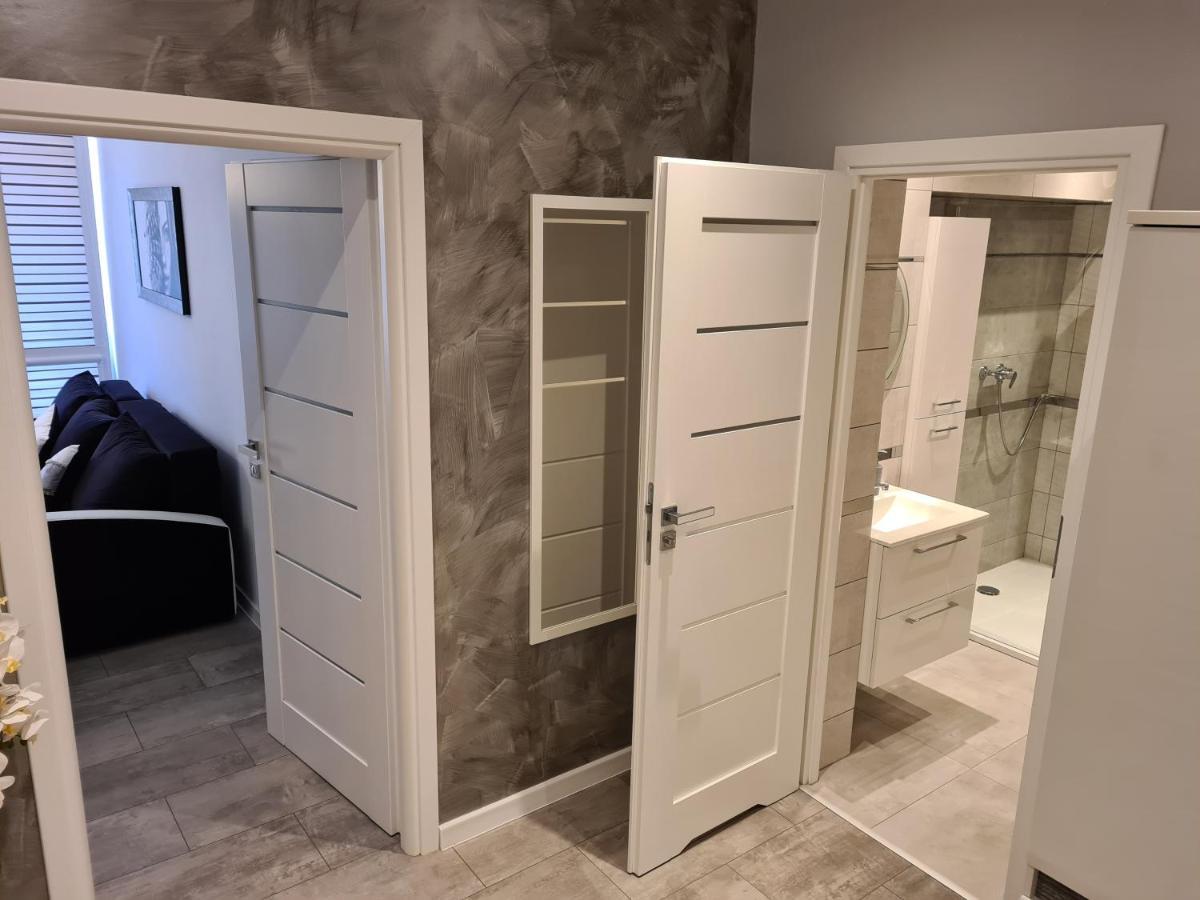 Apartament Deluxe 1 Osvětim Exteriér fotografie